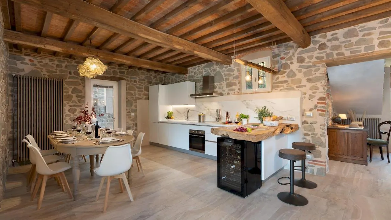Villa Carlotta 8, Emma Villas Pescia Italie