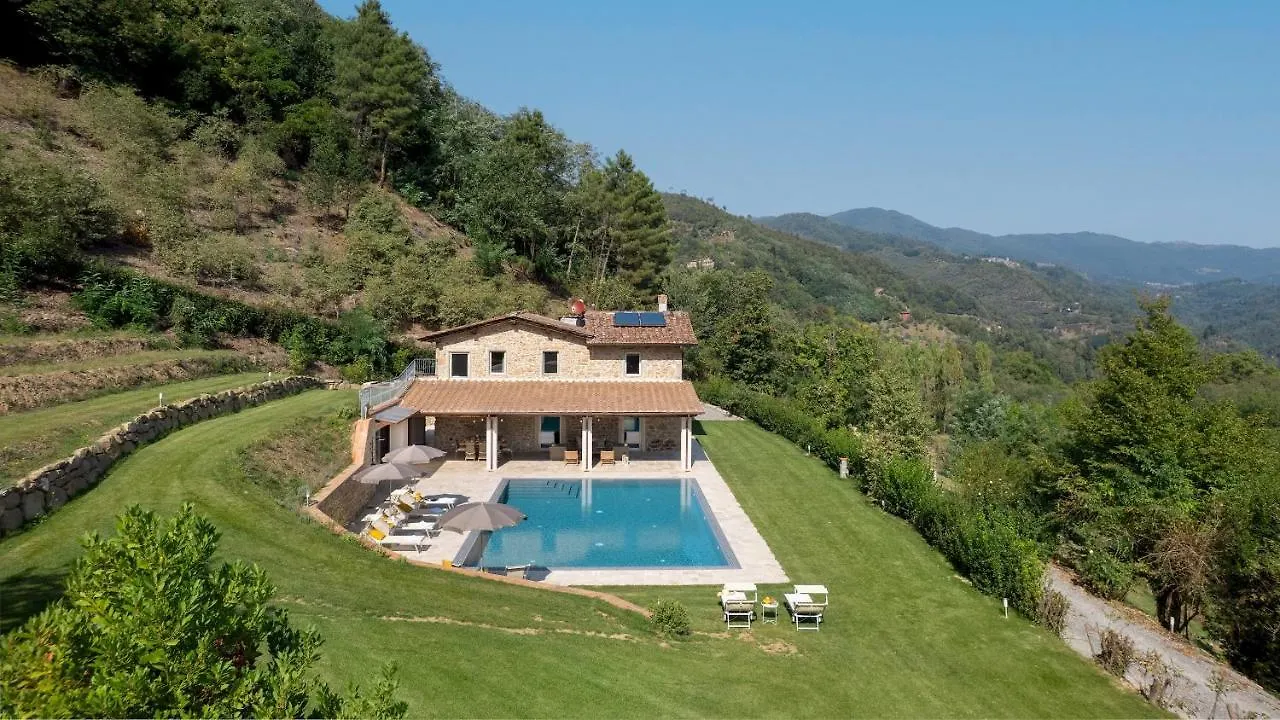 Villa Carlotta 8, Emma Villas Pescia